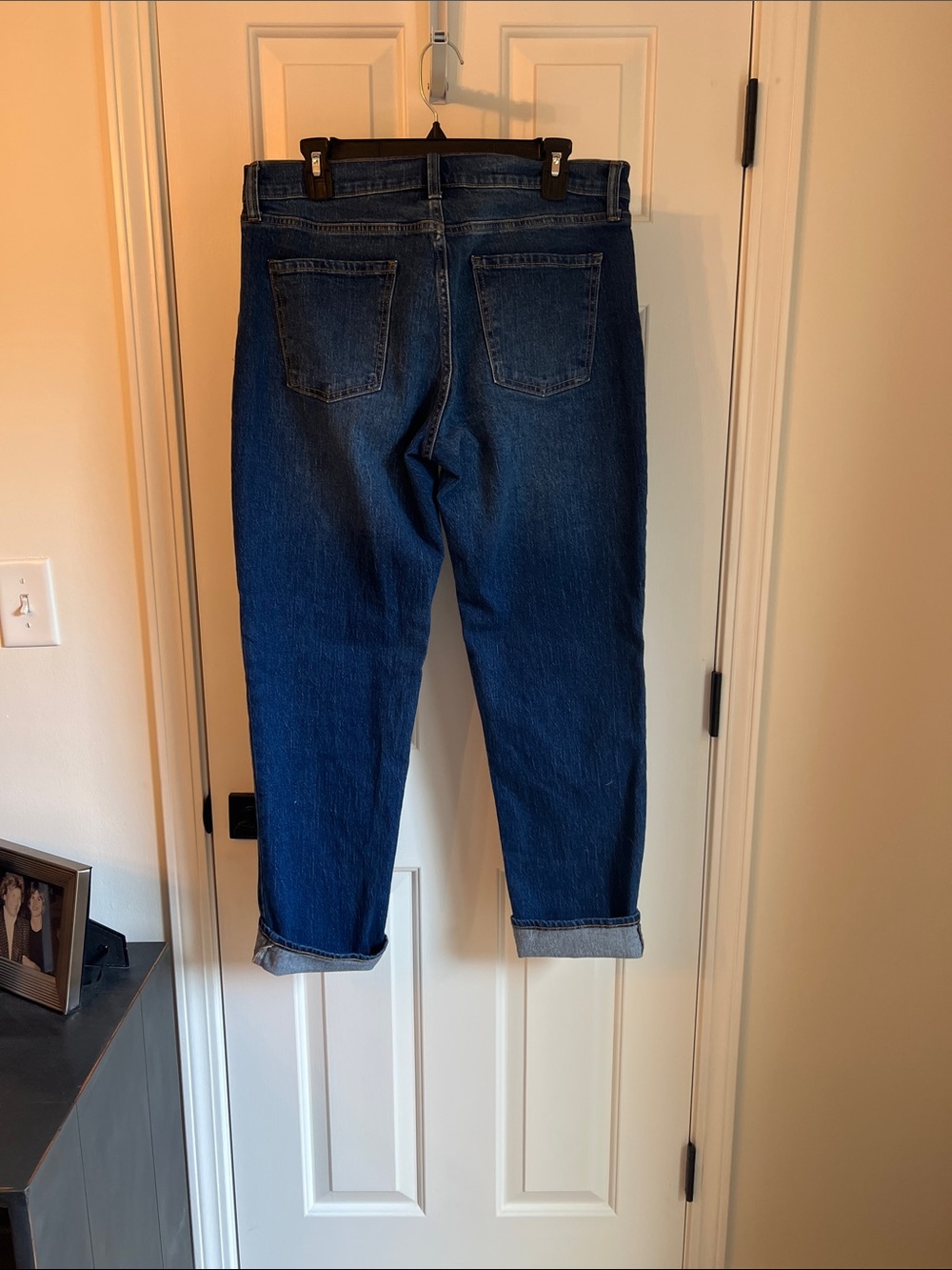 Old Navy Dark Indigo Mid-Rise Wow Boyfriend Jeans with Tan Stitching.  Size 10. - Picture 5 of 6